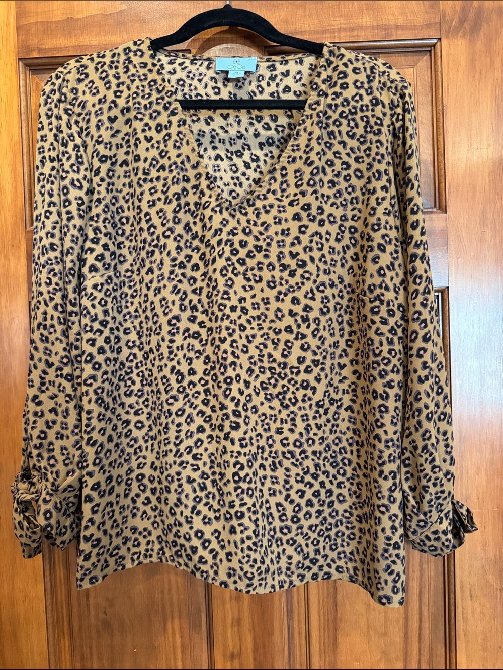 CeCe Leopard Print V-Neck Women’s Blouse - Tan/Black